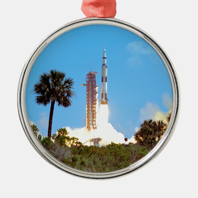 Ornamento De Metal NASA Apollo 16 Saturn V Rocket Launch (Frente)