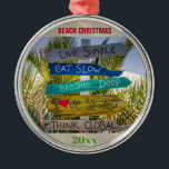 Ornamento De Metal Natal Trpical Beach Inspiration Personalizado<br><div class="desc">Inspire-se a si mesmo e aos outros para viverem a melhor vida possível com este Enfeites de natal motivacional de placas de praia! A fonte, a cor e as mensagens do texto adicionado podem ser alteradas para ajustado da sua preferência. Perfeito para celebrar o Natal na sua casa de praia...</div>