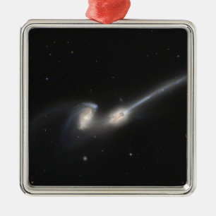 Ornamento De Metal NGC 4676, também conhecida como Galáxias de Ratos