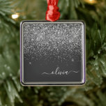 Ornamento De Metal Nome do Monograma da Girly Glitter Sparkle Cinza S<br><div class="desc">Prata e Cinzas (Cinzas) Nome do Monograma e Enfeites de natal Inicial. Isto faz o doce e perfeito aniversário de 16 anos,  casamento,  chá de panela,  aniversário,  chá de fraldas ou festa de solteira presente para alguém que ama luxo de luxo e estilos quíticos.</div>