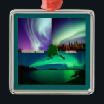 Ornamento De Metal Nortes do Alasca Collage<br><div class="desc">O produto com as luzes nortes do Alasca. O Alasca é o maior estado dos Estados Unidos por área. Está situado na extremidade noroeste do continente norte-americano, com o Canadá a leste, o Oceano Ártico a norte e o Oceano Pacífico a oeste e a sul. ⭐ PERSONALIZAR este modelo com...</div>