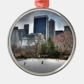 ORNAMENTO DE METAL NYC
