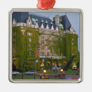 Ornamento De Metal O Hotel Empress no porto interior em