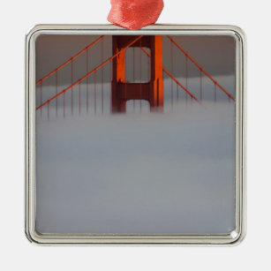 Ornamento De Metal O nevoeiro atravessa a baía de São Francisco cobri
