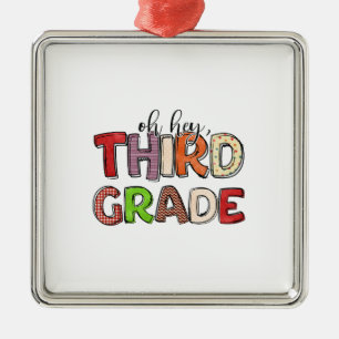 Ornamento De Metal Oh, 3º ano