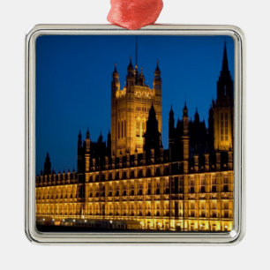 Ornamento De Metal Os Edifícios do Parlamento à noite na cidade de