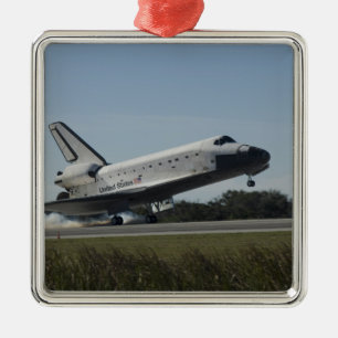Ornamento De Metal Os toques de Atlantis do vaivém espacial tragam 2