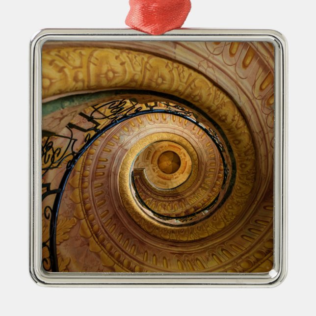 Ornamento De Metal Padrão de Escada em Espiral (Frente)