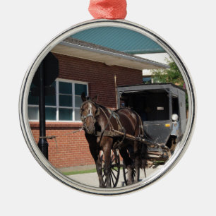 Ornamento De Metal Parado para um período, um cavalo de Amiish no