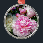 Ornamento De Metal Pêonias florais brancas cor-de-rosa elegantes<br><div class="desc">Romântico elegante Pink e Brancos - foto do meu jardim - por H Cooper</div>
