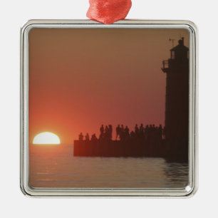 Ornamento De Metal Pessoas farol pôr do sol silhueta ao sul