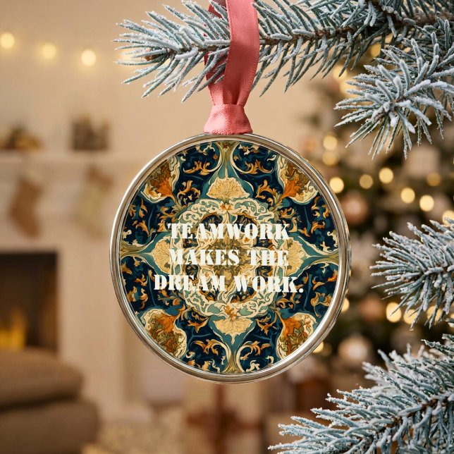 Ornamento De Metal Presentes em Quantidade para Natal para Colegas de (Christmas Bulk Gifts for Coworkers Persian Tile Metal Ornament)