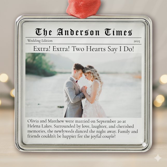 Ornamento De Metal Primeiro Natal Casado | Anúncio de casamento (Criador carregado)