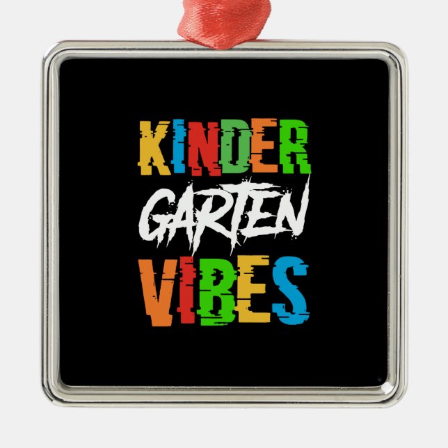 Ornamento De Metal Professor Kinder Garten Vibes (Frente)