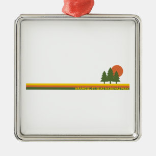 Ornamento De Metal Rua de Wrangell. Parque Nacional de Elias Pine Tre