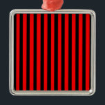 Ornamento De Metal Ruby Black<br><div class="desc">Ruby Black é um simples design de listras negras e vermelhas que se encaixa em todas as ocasiões e itens. Esta imagem está disponível em uma variedade de outros produtos,  basta clicar no link abaixo da foto perto de 'Sobre este Design'.</div>