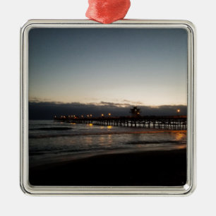 Ornamento De Metal San clemente pier night time oceano california