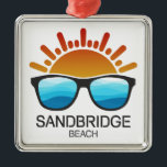 Ornamento De Metal Sandbridge Beach Virginia Sunvidles<br><div class="desc">Se você gosta da ideia de Virginia Beach mas não tanto das multidões que frequentemente vêm com ela,  então Sandbridge Beach pode ser uma opção inteligente para você</div>