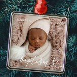 Ornamento De Metal Santa Batismo Elegante Foto Do Bebê Do Coração Chi<br><div class="desc">Essa design simples e moderna é composta por tipografia de serifa e adiciona uma foto personalizada,  adiciona nome de bebê e mês e ano de batismo</div>