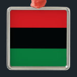 Ornamento De Metal Sinalizador vermelho, preto e verde<br><div class="desc">As três cores pan-africanas na bandeira representam: RED: o sangue que une todas as pessoas da ancestralidade negra africana, e derramou pela libertação; BLACK: pessoas negras cuja existência como nação, mas não como estado-nação, é afirmada pela existência da bandeira; e GREEN: a riqueza natural abundante da África. Vintage Old School...</div>