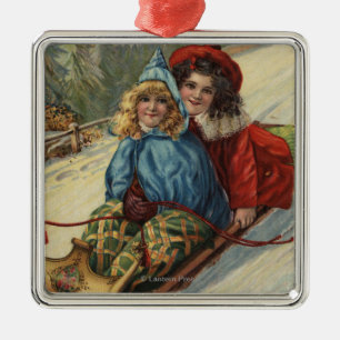 Ornamento De Metal Sledding das meninas de ChristmasTwo