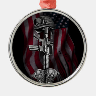 Ornamento De Metal soldier.jpg caído
