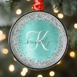 Ornamento De Metal Teal Brugado Metal Silver Glitter Nome Monograma<br><div class="desc">Personalize facilmente este floco de neve mofado com moda moída,  formado por design Enfeites de natal com brilho prateado bonito em um fundo metálico escovado teal.</div>