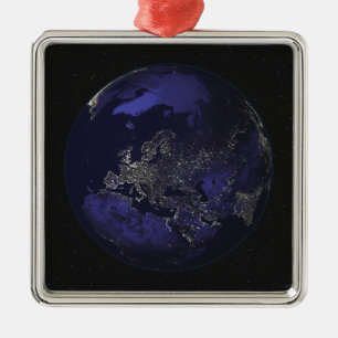 Ornamento De Metal Terra completa na noite que mostra as luzes 3 da