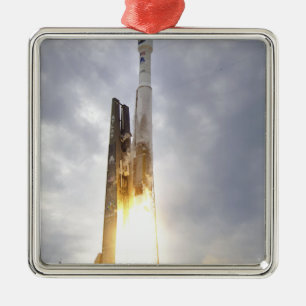 Ornamento De Metal Um foguete unido do atlas V de Alliance do
