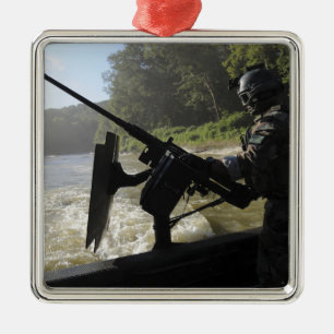 Ornamento De Metal Um membro de equipagem especial do