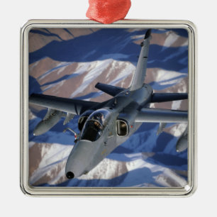 Ornamento De Metal Uma AMX italiana se desconecta