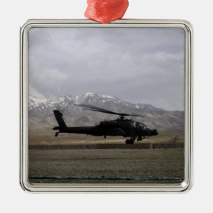Ornamento De Metal Uma descolagem de AH-64A Apache