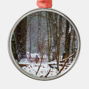 Ornamento De Metal veado-cauda-branco na neve