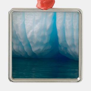 Ornamento De Metal Vendo icebergs azuis no Canal Errera