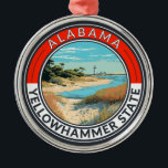 Ornamento De Metal Viagem Art Crachá do Alabama<br><div class="desc">Viagem de retro-vetor do Alabama. Esta arte retrô-estilo viagem,  com sua mistura de cores ousadas e atração vítrea,  foi projetada para inspirar um senso de aventura.</div>