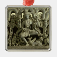 Viga que descreve a trindade: Siva, Brahma e Vis