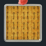 Ornamento De Metal Vintage Collage Chaves Anticas Sepia Grungy Design<br><div class="desc">Colagem Vintage Antique Keys Sepia Grungy Design Este design único é composto por ilustrações de teclas antigas em cores vintage em uma damasco esmaecida de sepia esmaecida em fundo de burlap. Ficaria maravilhoso em um esquema antigo de decoração caseira. Projetado por Designs de Lark</div>