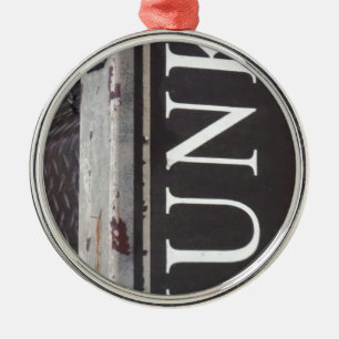 Ornamento De Metal Vintage Tow Truck JUNK SGN