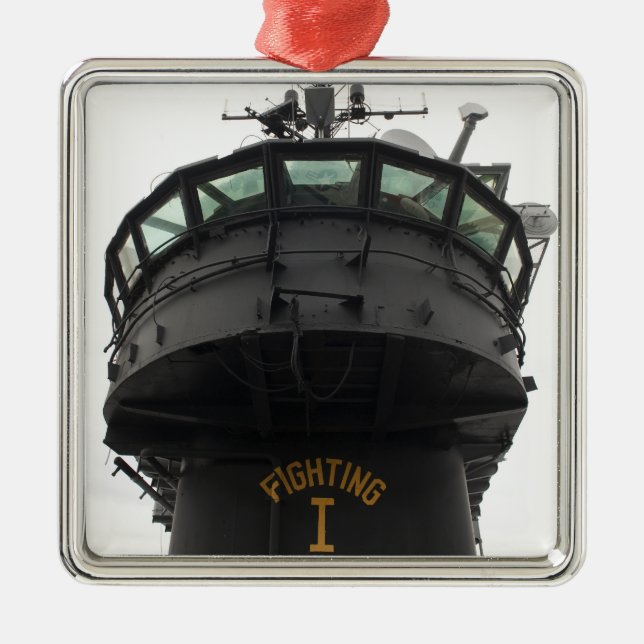 Ornamento De Metal Vista da parte frontal da superstrutura (Frente)