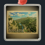 Ornamento de Viagens vintage da Bulgária<br><div class="desc">Um ornamento búlgaro de estilo legal,  com uma bela e vasta visão do país com montanhas e rios.</div>