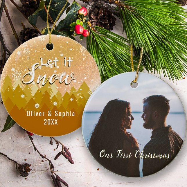 Ornamento Dourado Deixar Neve Primeira Foto de Natal (Criador carregado)