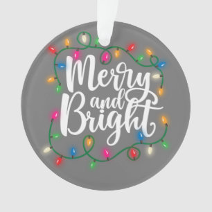 Ornamento Feliz Engraçada e Luzes de Natal Brilhantes