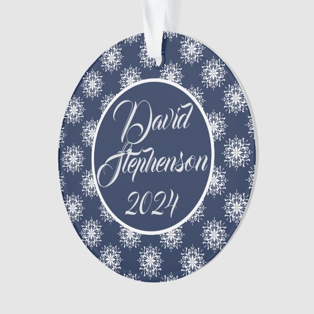 Ornamento Flocos de neve gelados no céu azul da meia-noite (Frente)