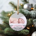 Ornamento Foto da Primeira Rosa claro de Natal<br><div class="desc">A faixa "Meu Primeiro Natal" e design de ornamento de fotos de borda de flocos de neve podem ser personalizados com o nome e o ano de nascimento da menina. Inclui uma segunda foto no verso. Rosas claro,  cinzas e cores brancas.</div>