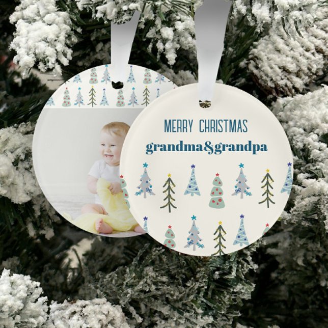 Ornamento Foto das árvores de Natal escandinavas (Custom Scandinavian Christmas tress photo ornament with your text and photo)