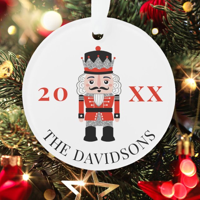Ornamento Foto de Natal do Red Nutcracker Prince (cute nutcracker Christmas ornament with family photo on the back)