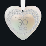 Ornamento Foto do Aniversário do Belo 30 de Pérola<br><div class="desc">Apresentando um belo coração de pérolas e pérolas,  esta marca de aniversário de casamento de 30 chic pode ser personalizada com sua informação especial sobre o aniversário de pérolas em um fundo de pérolas e sua foto ao contrário. Projetado por Thisnotme©</div>