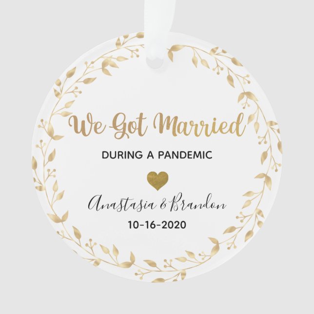 Ornamento Foto Folha Dourada casada durante o Natal Pandêmic (Frente)