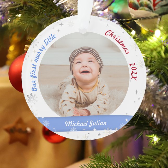 Ornamento Gêmeos 2 Fotos Primeira Feliz Natal Pequeno (Modern Elegant Cute Our First Merry Little Christmas Twins Baby Boys 2 Photos Snowflakes Stars)