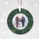 Ornamento Luzes de fada verdes e Douradas | Duas Fotografias<br><div class="desc">Este Enfeites de natal moderno apresenta um fundo verde escura e esmeralda rico com luzes de fadas de ouro elegantes e duas das suas fotos pessoais favoritas. Adicione seu nome de família em texto dourado.</div>